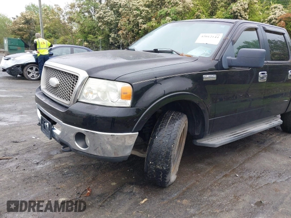 2006 Ford F-150 XLT with VIN 1FTPW14506KB52740, listed as a IAAI auction lot 42012144 with 288,242 mi miles. Bid and sale history available at carsss.com. Image 6.
