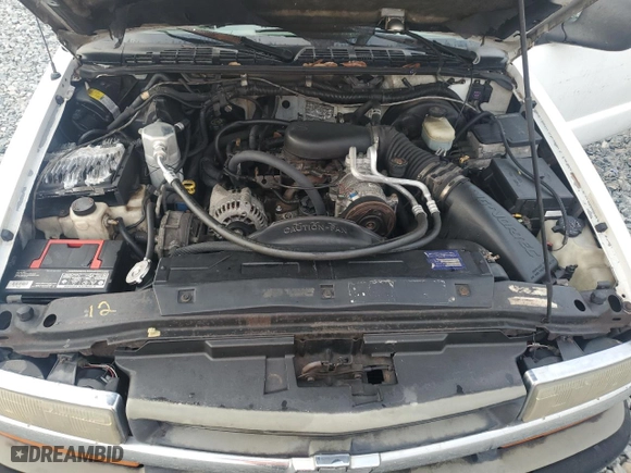 1998 Chevrolet S-10 with VIN 1GCCS14X5WK171392, listed as a Copart auction lot 53386355 with 111,554 mi miles and Clean Title. Bid and sale history available at carsss.com. Image 11.