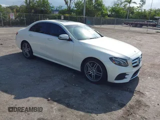 2020 Mercedes-Benz E 350 with VIN WDDZF8DB4LA742910, listed as a IAAI auction lot 42506971 with Not provided miles and . Bid and sale history available at DreamBid. Image 1.
