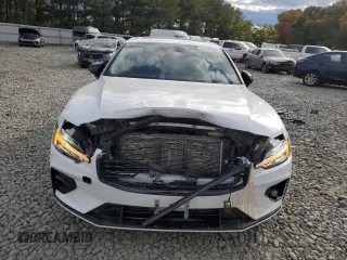2021 Volvo S60 Momentum with VIN 7JR102FZ8MG122870, listed as a Copart auction lot 76462864 with 24,270 mi miles and Salvage Title. Bid and sale history available at carsss.com. Image 5.