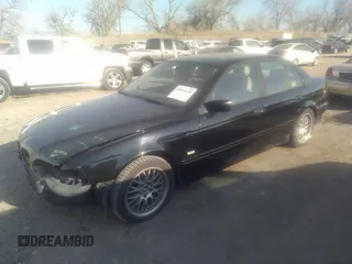 2002 BMW 5 Series 530iA with VIN WBADT63422CH89702, listed as a IAAI auction lot 40955640 with 188,009 mi miles. Bid and sale history available at carsss.com. Image 2.