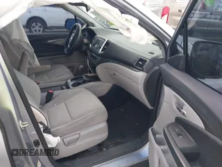 2016 Honda Pilot LX with VIN 5FNYF6H1XGB099987, listed as a IAAI auction lot 41556979 with 98,373 mi miles. Bid and sale history available at carsss.com. Image 5.