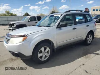 2010 Subaru Forester X с VIN JF2SH6BC8AH779888, выставлен на аукционе Copart как лот 53743385 с пробегом 202 294 миль миль и Списание • Salvage title. История ставок и продаж доступна на DreamBid. Изображение 1.