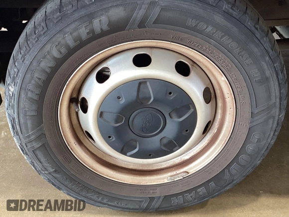 2022 Ford Transit Cargo с VIN 1FTBR1CG6NKA06474, выставлен на аукционе IAAI как лот 42521100 с пробегом 82 772 миль миль и . История ставок и продаж доступна на DreamBid. Изображение 27.