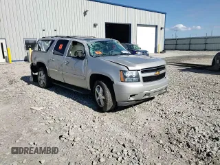 2007 Chevrolet Suburban LT with VIN 1GNFK16397J218901, listed as a Copart auction lot 55695095 with 301,359 mi miles and Non Repairable. Bid and sale history available at DreamBid. Image 14.