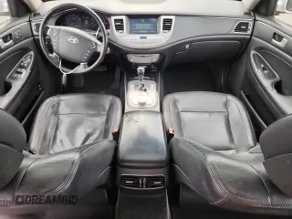 2014 Hyundai Genesis R-Spec z VIN KMHGC4DHXEU262634, wystawiony jako Copart lot #58714705 z przebiegiem 160 521 mil mil oraz Tytuł czysty. Historia ofert i sprzedaży dostępna na DreamBid. Obrazek 8.