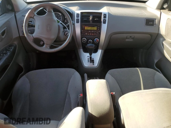 2008 Hyundai Tucson SE with VIN KM8JN72D28U843289, listed as a Copart auction lot 72465854 with 105,447 mi miles and Non Repairable. Bid and sale history available at carsss.com. Image 8.