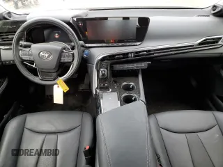 2022 Toyota Mirai XLE с VIN JTDAAAAA8NA005172, выставлен на аукционе Copart как лот 50639393 с пробегом 7 856 миль миль и . История ставок и продаж доступна на DreamBid. Изображение 8.