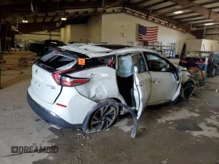 2015 Nissan Murano SL z VIN 5N1AZ2MH6FN279676, wystawiony jako Copart lot #55885835 z przebiegiem Nie podano mil oraz Czysty tytuł • Clean title. Historia ofert i sprzedaży dostępna na DreamBid. Obrazek 3.