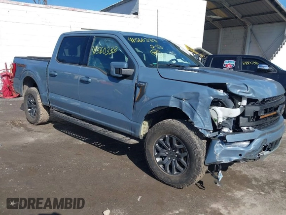 2023 Ford F-150 XL with VIN 1FTEW1E81PFA49918, listed as a IAAI auction lot 41560333 with 32,172 mi miles. Bid and sale history available at carsss.com. Image 1.