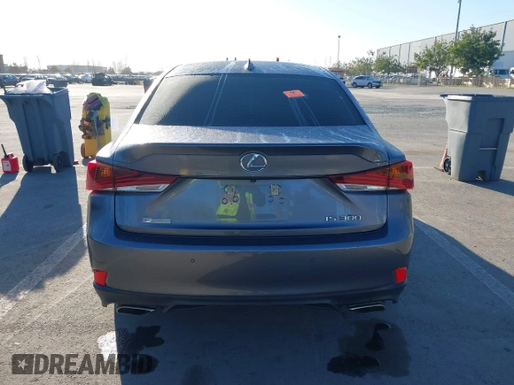 2018 Lexus IS 300 z VIN JTHBA1D24J5074662, wystawiony jako IAAI lot #41678780 z przebiegiem Nie podano mil oraz . Historia ofert i sprzedaży dostępna na DreamBid. Obrazek 15.