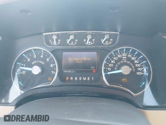 2012 Ford F-150 XL with VIN 1FTFW1CT0CFC69413, listed as a IAAI auction lot 41286897 with 164,438 mi miles. Bid and sale history available at carsss.com. Image 7.