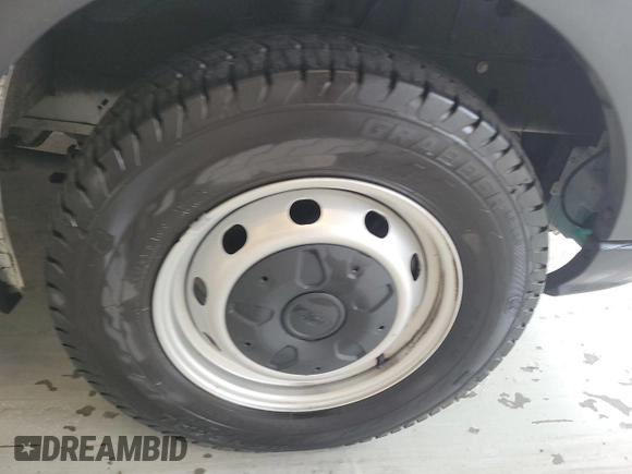 2019 Ford Transit with VIN 1FTYE1CG3KKB86885, listed as a IAAI auction lot 42907665 with 122,910 mi miles and . Bid and sale history available at DreamBid. Image 28.