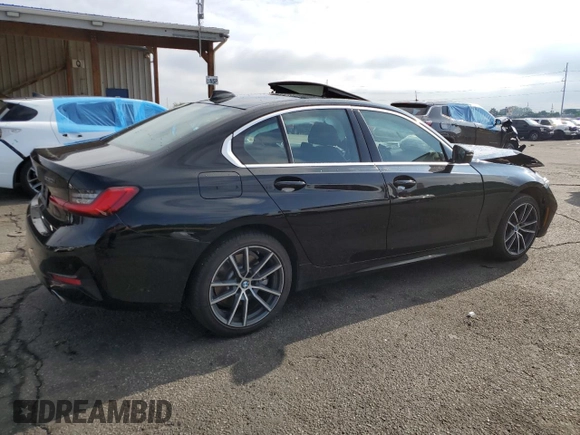 2020 BMW 3 Series 330i xDrive with VIN 3MW5R7J07L8B35275, listed as a Copart auction lot 59894105 with 28,310 mi miles and Salvage title. Bid and sale history available at DreamBid. Image 3.