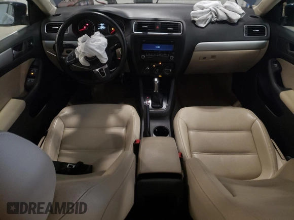 2013 Volkswagen Jetta SE with VIN 3VWDX7AJ7DM400165, listed as a Copart auction lot 55957145 with 175,668 mi miles and Salvage title. Bid and sale history available at DreamBid. Image 8.