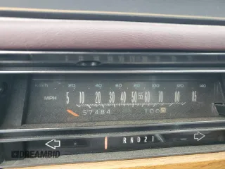 1981 Cadillac Fleetwood z VIN 1G6AB4790B9242220, wystawiony jako Copart lot #88823935 z przebiegiem 57 484 mil mil oraz Szkoda całkowita • Salvage title. Historia ofert i sprzedaży dostępna na DreamBid. Obrazek 9.