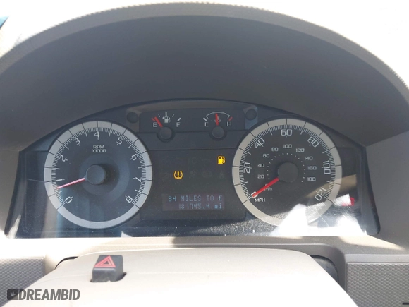 2009 Ford Escape XLT with VIN 1FMCU93G99KC49974, listed as a IAAI auction lot 42098287 with 181,745 mi miles. Bid and sale history available at carsss.com. Image 7.