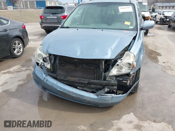 2010 Kia Sedona LX with VIN KNDMG4C34A6324741, listed as a IAAI auction lot 41665347 with 135,904 mi miles. Bid and sale history available at carsss.com. Image 6.