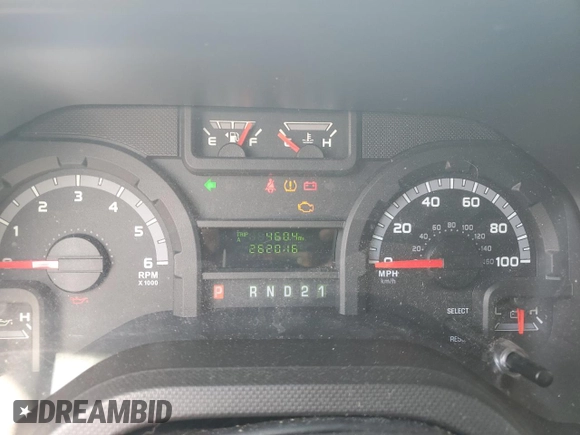 2013 Ford Econoline Cargo Commercial with VIN 1FTNE2EW5DDB06085, listed as a Copart auction lot 62732735 with 262,016 mi miles and Clean title. Bid and sale history available at DreamBid. Image 9.