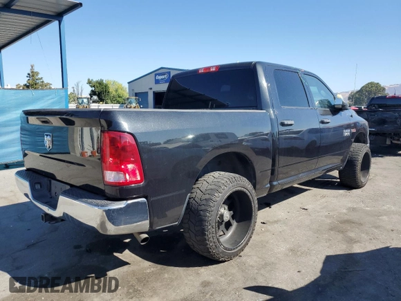 2016 Ram 1500 Tradesman z VIN 1C6RR6KM1GS306677, wystawiony jako Copart lot #72783884 z przebiegiem Nie podano mil oraz Szkoda całkowita • Salvage title. Historia ofert i sprzedaży dostępna na DreamBid. Obrazek 3.