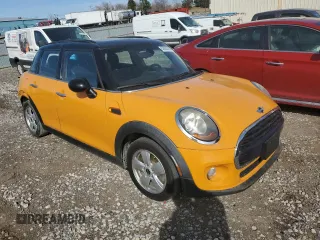 2016 MINI Hardtop 4 Door with VIN WMWXU1C50G2D57757, listed as a Copart auction lot 50025205 with 133,464 mi miles and Salvage title. Bid and sale history available at DreamBid. Image 4.