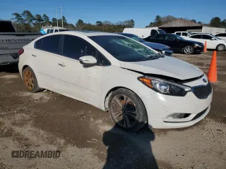 2016 Kia Forte EX with VIN KNAFZ4A82G5552038, listed as a Copart auction lot 46706725 with 103,380 mi miles and Salvage Title. Bid and sale history available at carsss.com. Image 4.