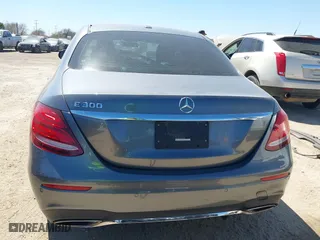 2017 Mercedes-Benz E-Class E 300 Luxury with VIN WDDZF4JB7HA109242, listed as a IAAI auction lot 41754605 with 90,233 mi miles. Bid and sale history available at carsss.com. Image 17.
