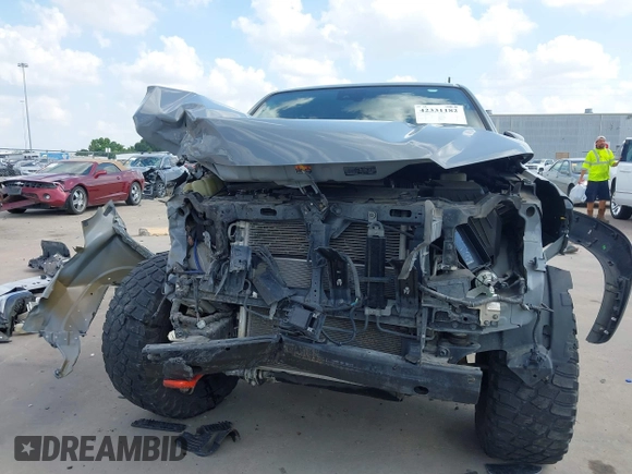 2022 Nissan Frontier SV z VIN 1N6ED1EJ3NN661336, wystawiony jako IAAI lot #42331182 z przebiegiem Nie podano mil oraz . Historia ofert i sprzedaży dostępna na DreamBid. Obrazek 13.