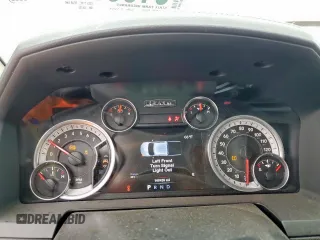 2014 Ram 1500 Sport z VIN 1C6RR6MTXES326735, wystawiony jako Copart lot #51507125 z przebiegiem 168 426 mil mil oraz Szkoda całkowita • Salvage title. Historia ofert i sprzedaży dostępna na DreamBid. Obrazek 9.
