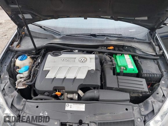 2012 Volkswagen Jetta TDI w/Sunroof & Nav with VIN 3VWPL7AJ2CM634950, listed as a IAAI auction lot 42445319 with 111,436 mi miles and . Bid and sale history available at DreamBid. Image 10.
