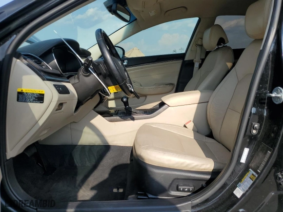 2014 Kia Cadenza Premium with VIN KNALN4D77E5145184, listed as a Copart auction lot 69019324 with 144,307 mi miles and Clean Title. Bid and sale history available at carsss.com. Image 7.
