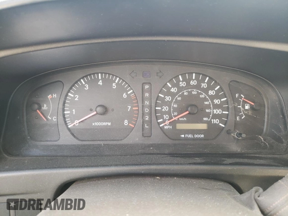 2000 Toyota Sienna LE z VIN 4T3ZF13C5YU247698, wystawiony jako Copart lot #53968755 z przebiegiem Nie podano mil oraz Szkoda całkowita • Salvage title. Historia ofert i sprzedaży dostępna na DreamBid. Obrazek 9.