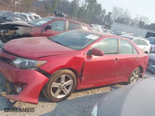 2014 Toyota Camry L with VIN 4T1BF1FKXEU781420, listed as a IAAI auction lot 41658212 with 293,283 mi miles. Bid and sale history available at carsss.com. Image 14.