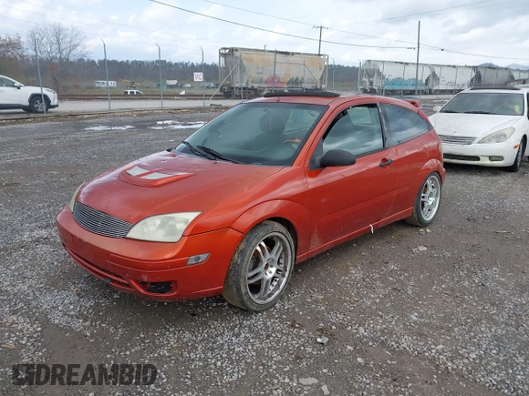 2005 Ford Focus S with VIN 3FAFP31N05R145425, listed as a IAAI auction lot 41964652 with 72,647 mi miles and . Bid and sale history available at carsss.com. Image 2.