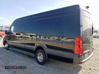 2019 Mercedes-Benz Sprinter with VIN W1X8ED3Y4KP192983, listed as a Copart auction lot 50020505 with 115,164 mi miles and Salvage Title. Bid and sale history available at DreamBid. Image 2.