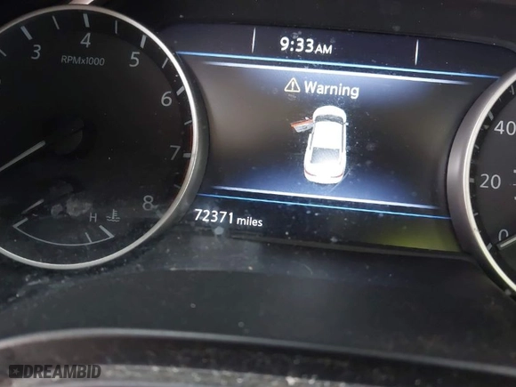 2017 Nissan Maxima SR with VIN 1N4AA6AP7HC425022, listed as a IAAI auction lot 41909028 with 72,371 mi miles. Bid and sale history available at carsss.com. Image 7.