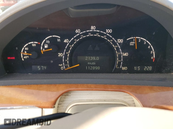 2004 Mercedes-Benz S-Class 4.3L with VIN WDBNG70J64A387204, listed as a Copart auction lot 84753314 with 112,898 mi miles and Salvage Title. Bid and sale history available at carsss.com. Image 9.