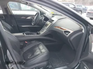2013 Lincoln MKZ with VIN 3LN6L2JK1DR800823, listed as a IAAI auction lot 41491776 with 117,774 mi miles. Bid and sale history available at carsss.com. Image 5.