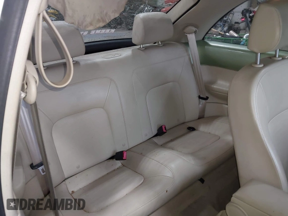 2007 Volkswagen Beetle с VIN 3VWRG31C47M511096, выставлен на аукционе IAAI как лот 42236158 с пробегом 130 880 миль миль и . История ставок и продаж доступна на DreamBid. Изображение 8.