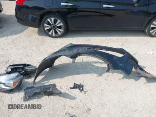 2019 Nissan Sentra SV z VIN 3N1AB7AP0KY214498, wystawiony jako IAAI lot #42394908 z przebiegiem 81 874 mil mil oraz . Historia ofert i sprzedaży dostępna na DreamBid. Obrazek 12.