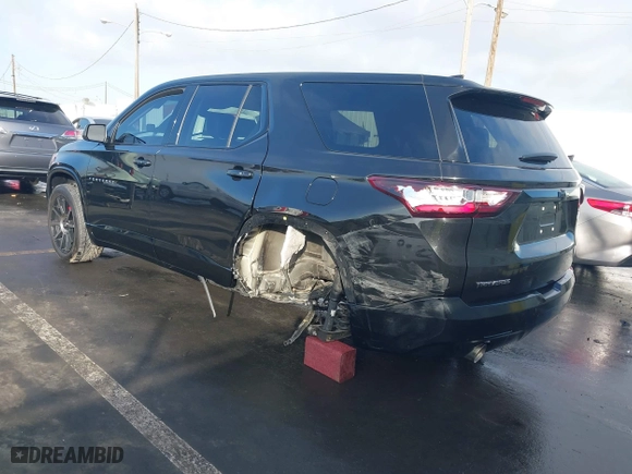 2021 Chevrolet Traverse LS with VIN 1GNERFKW9MJ149952, listed as a IAAI auction lot 41094038 with 61,380 mi miles. Bid and sale history available at carsss.com. Image 3.