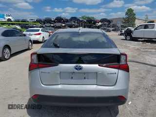 2022 Toyota Prius L Eco z VIN JTDKAMFU5N3184798, wystawiony jako IAAI lot #41947227 z przebiegiem 35 943 mil mil oraz . Historia ofert i sprzedaży dostępna na DreamBid. Obrazek 16.