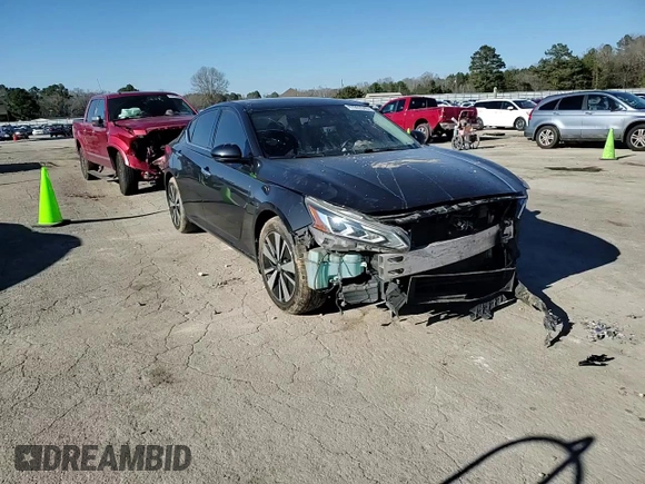 2019 Nissan Altima 2.5 SL with VIN 1N4BL4EV1KC170483, listed as a Copart auction lot 47097045 with 137,099 mi miles and Salvage Title. Bid and sale history available at carsss.com. Image 11.