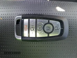 2024 Ford Mustang GT z VIN 1FA6P8CFXR5422836, wystawiony jako IAAI lot #42485136 z przebiegiem 8 437 mil mil oraz . Historia ofert i sprzedaży dostępna na DreamBid. Obrazek 11.