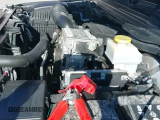 2019 Ram 1500 Limited z VIN 1C6SRFHT4KN588563, wystawiony jako IAAI lot #43503144 z przebiegiem 54 603 mil mil oraz . Historia ofert i sprzedaży dostępna na DreamBid. Obrazek 22.