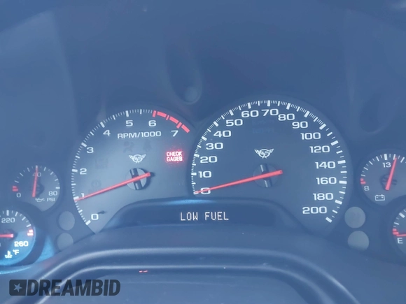 2004 Chevrolet Corvette with VIN 1G1YY22G545111713, listed as a IAAI auction lot 41344678 with 117,035 mi miles and . Bid and sale history available at DreamBid. Image 7.