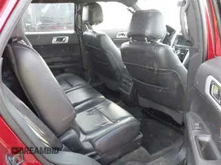 2014 Ford Explorer Sport z VIN 1FM5K8GT7EGC36069, wystawiony jako IAAI lot #41468723 z przebiegiem Nie podano mil oraz . Historia ofert i sprzedaży dostępna na DreamBid. Obrazek 8.