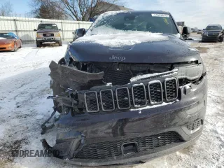 2018 Jeep Grand Cherokee High Altitude with VIN 1C4RJFCT4JC503379, listed as a Copart auction lot 44003615 with 155,458 mi miles and Clean Title. Bid and sale history available at carsss.com. Image 5.