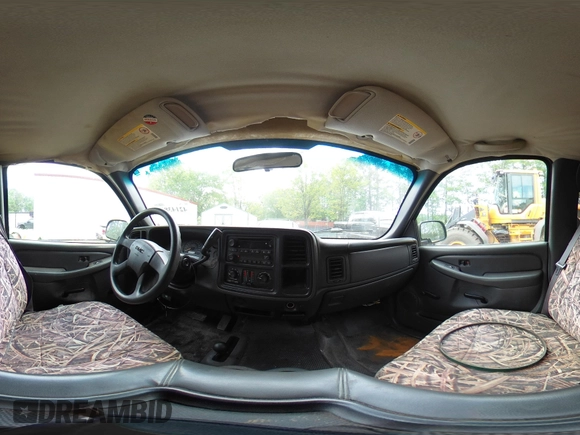 2005 GMC Sierra 2500HD SLE z VIN 1GTHK23U75F804162, wystawiony jako IAAI lot #42143820 z przebiegiem 3 mil mil oraz . Historia ofert i sprzedaży dostępna na DreamBid. Obrazek 18.