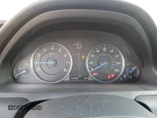 2011 Honda Accord Crosstour EX-L with VIN 5J6TF2H59BL003708, listed as a Copart auction lot 69319594 with 142,303 mi miles and Salvage Title. Bid and sale history available at carsss.com. Image 9.